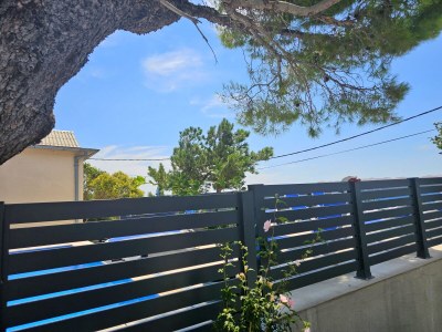 Holiday house Beachfront House Ivana with Pool - Outdoor photo 7