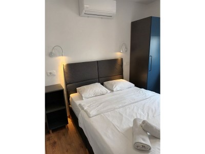 Holiday house Beachfront House Ivana with Pool - Features photo 18