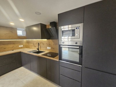 Holiday house Beachfront House Ivana with Pool - Features photo 20