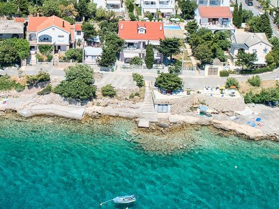 Holiday house Beachfront House Ivana with Pool - Environment photo 37