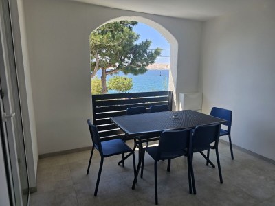 Holiday house Beachfront House Ivana with Pool - Document photo 41