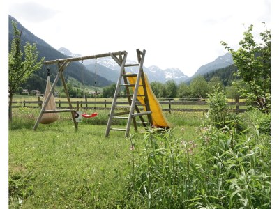 Holiday apartment Höller -große Ferienwohnung- - Outdoor photo 4