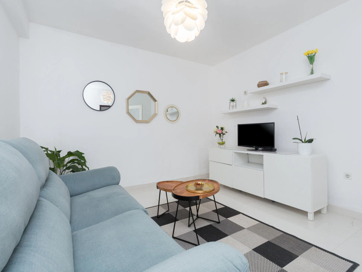 Holiday apartment Silvia with garden