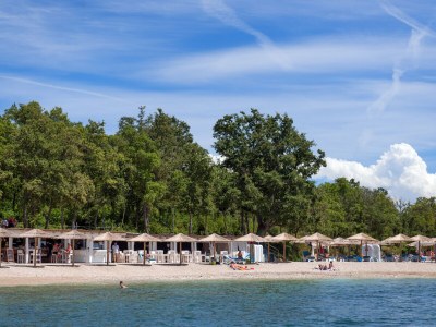 Holiday apartment Silvia with garden - Environment photo 18