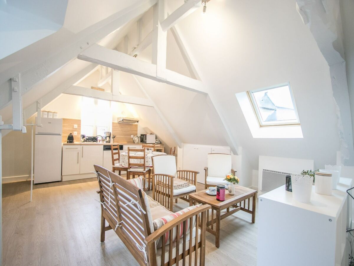 Apartment Quiet apartment in Bayeux 9km from beach