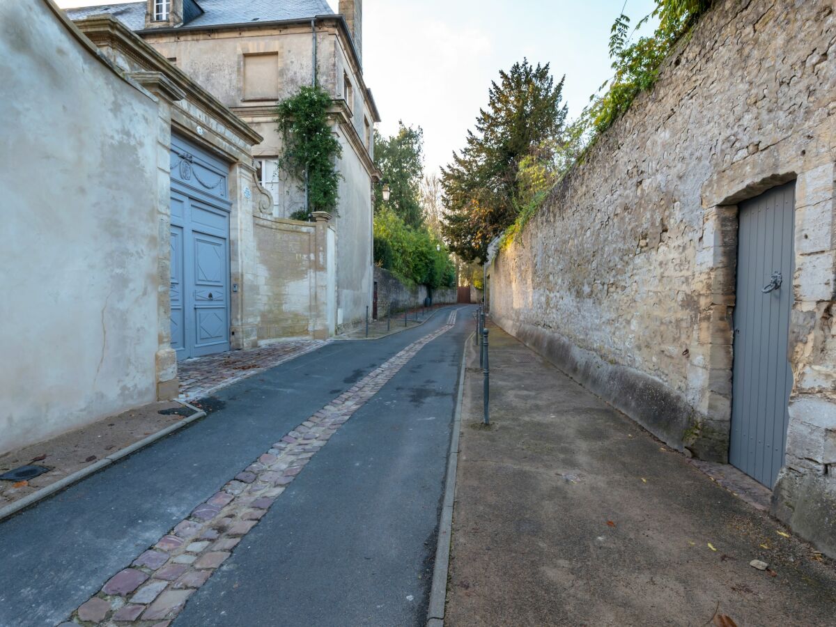 Apartment Quiet apartment in Bayeux 9km from beach - Outdoor photo 3