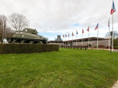 Apartment Quiet apartment in Bayeux 9km from beach - Environment photo 15