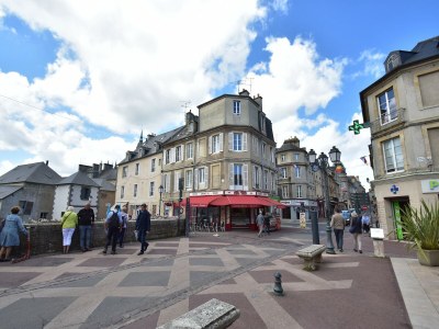 Apartment Quiet apartment in Bayeux 9km from beach - Environment photo 36