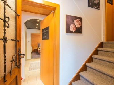 Apartment Apartment in Kitzbühel near Ski Lifts - Features photo 12