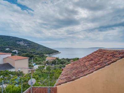 Holiday house Marcela 100m from the beach with sea view - Features photo 31