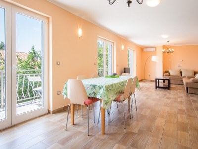 Apartment Tia - Features photo 9