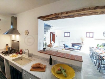 Holiday house Stylish vacation home with private pool - Features photo 12