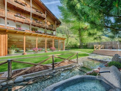 Holiday apartment Ferienwohnung Typ A | Löfflerblick- Apartments & Wellness - Outdoor photo 5