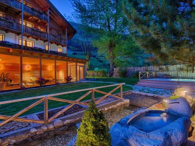 Holiday apartment Ferienwohnung Typ A | Löfflerblick- Apartments & Wellness - Outdoor photo 8