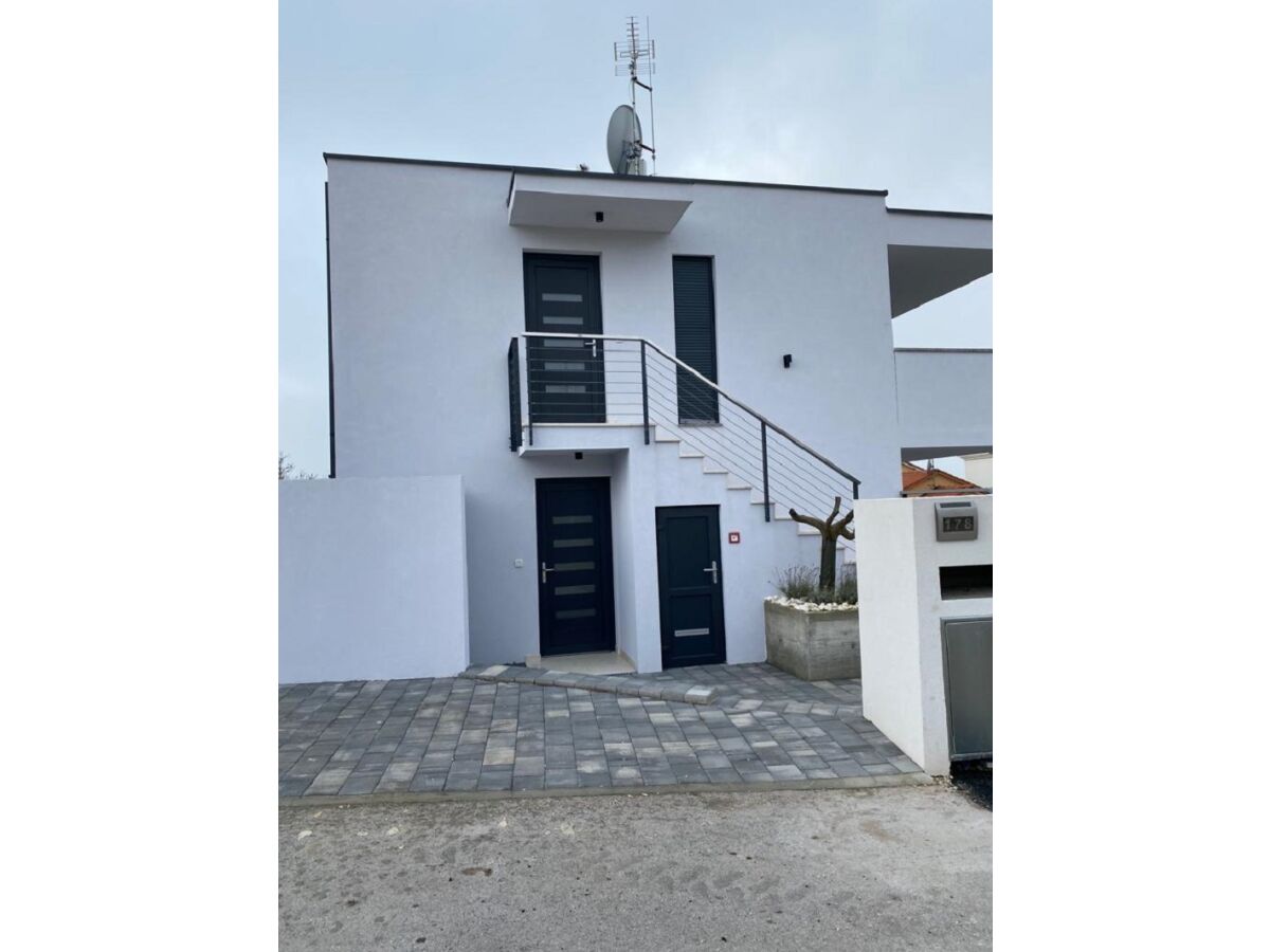 Holiday apartment Ljuba - Outdoor photo 5