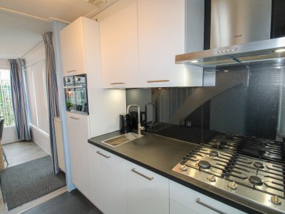 Holiday house Noordendolfer 2-C6 - Features photo 17