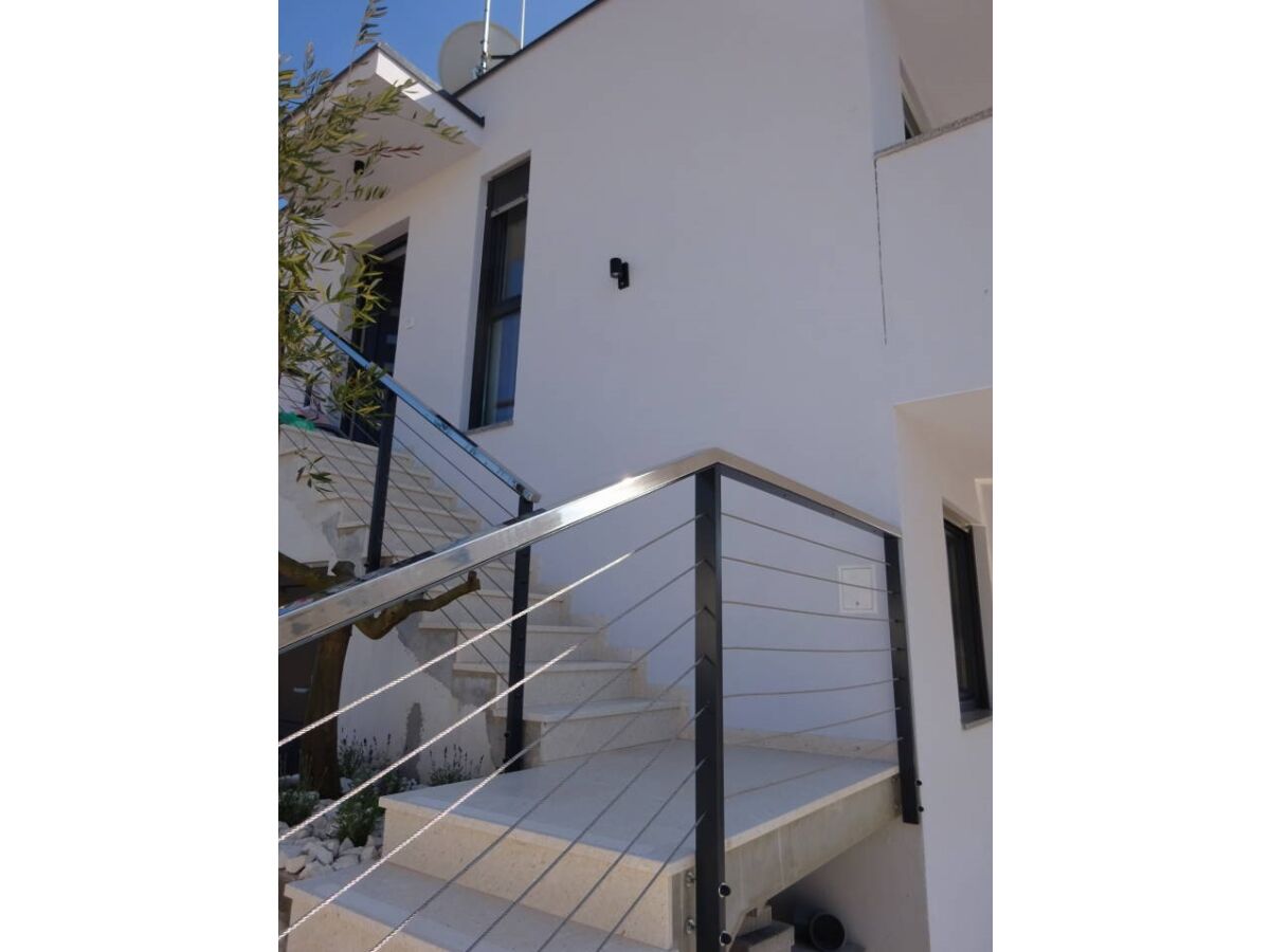 Apartment Ljuba by the sea - Outdoor photo 3