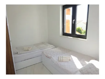 Apartment Ljuba by the sea - Features photo 11