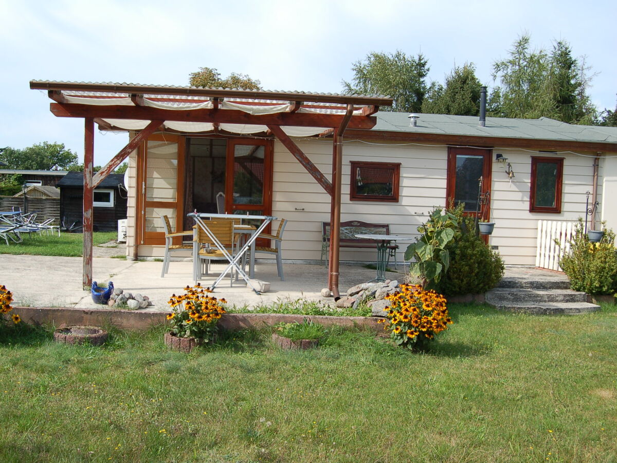 Bungalow "Uns lütt Hus" - Outdoor photo 2