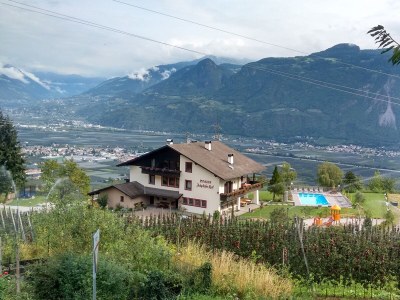 Holiday apartment Castle Werrenberg - Environment photo 11