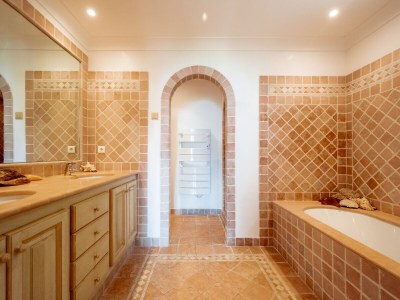 Villa H62 with panoramic view - Features photo 23