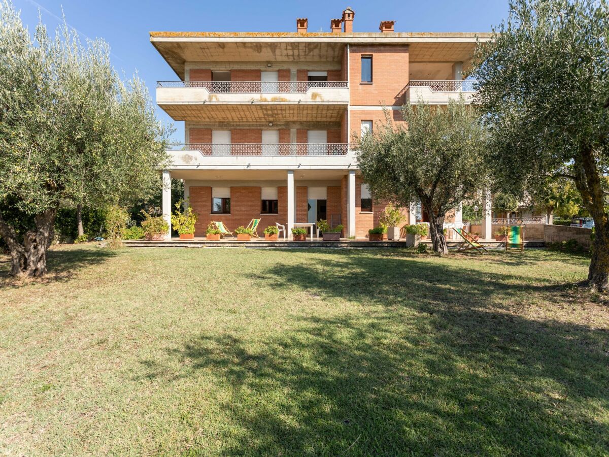 Apartment Apartment in Tuscany near Lake Trasimeno - Outdoor photo 3