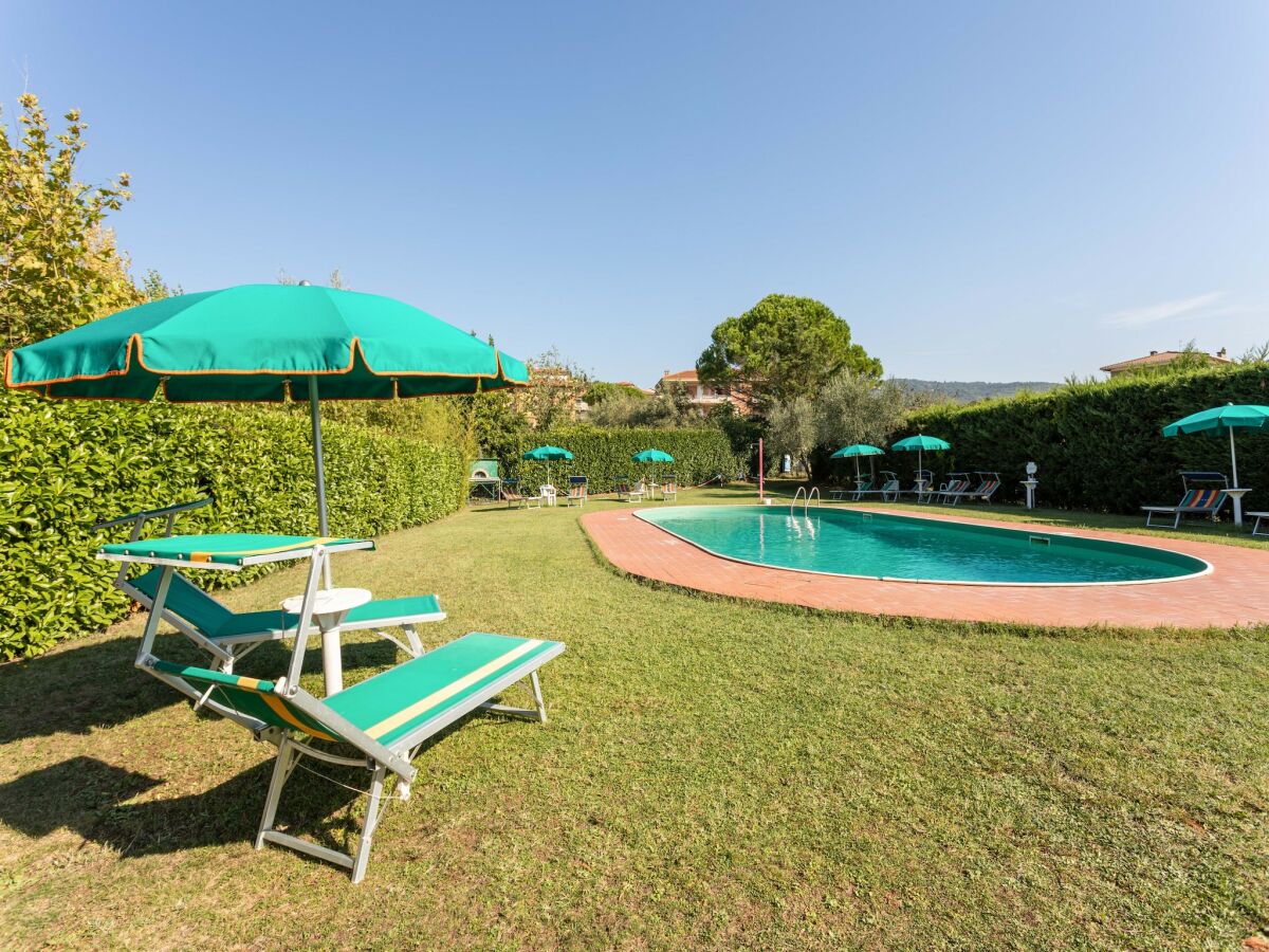 Apartment Apartment in Tuscany near Lake Trasimeno - Outdoor photo 4