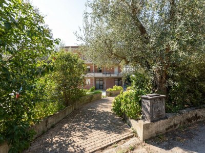 Apartment Apartment in Tuscany near Lake Trasimeno - Features photo 27