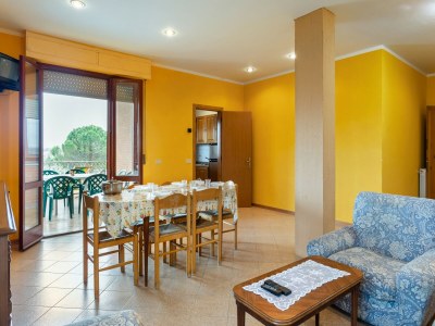Apartment Apartment in Tuscany near Lake Trasimeno - Features photo 34