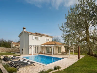 Villa Villa Novena in Rojnići - Villa