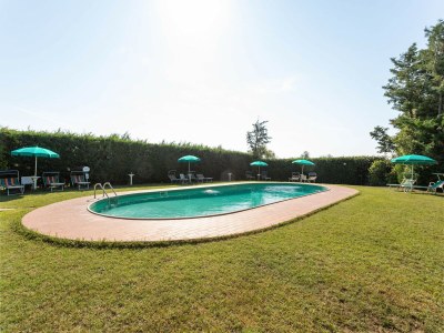 Apartment Apartment in Tuoro sul Trasimeno with pool - Outdoor photo 3