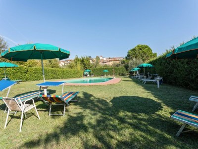Apartment Apartment in Tuoro sul Trasimeno with pool - Outdoor photo 10