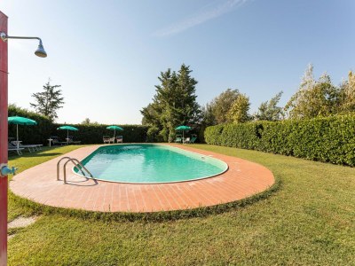 Apartment Apartment in Tuoro sul Trasimeno with pool - Outdoor photo 17