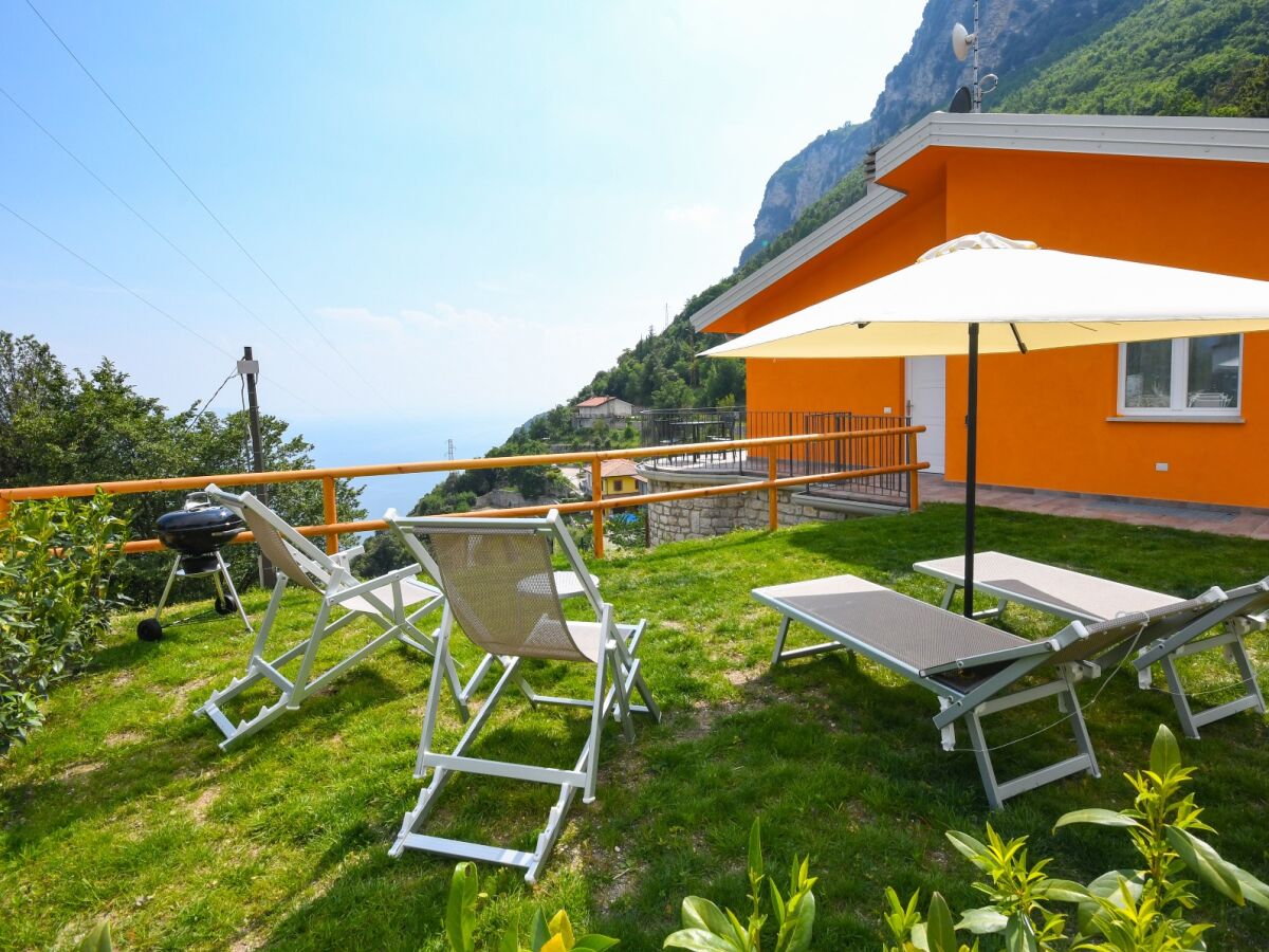 Holiday apartment Orange House - Outdoor photo 3