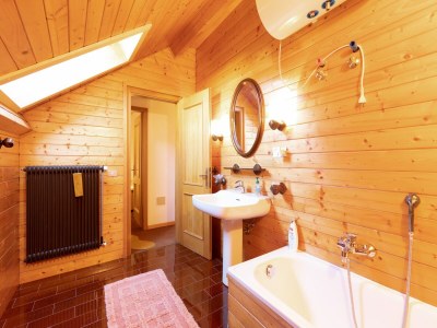 Holiday house Castle in Clouds; A holiday home - Features photo 8