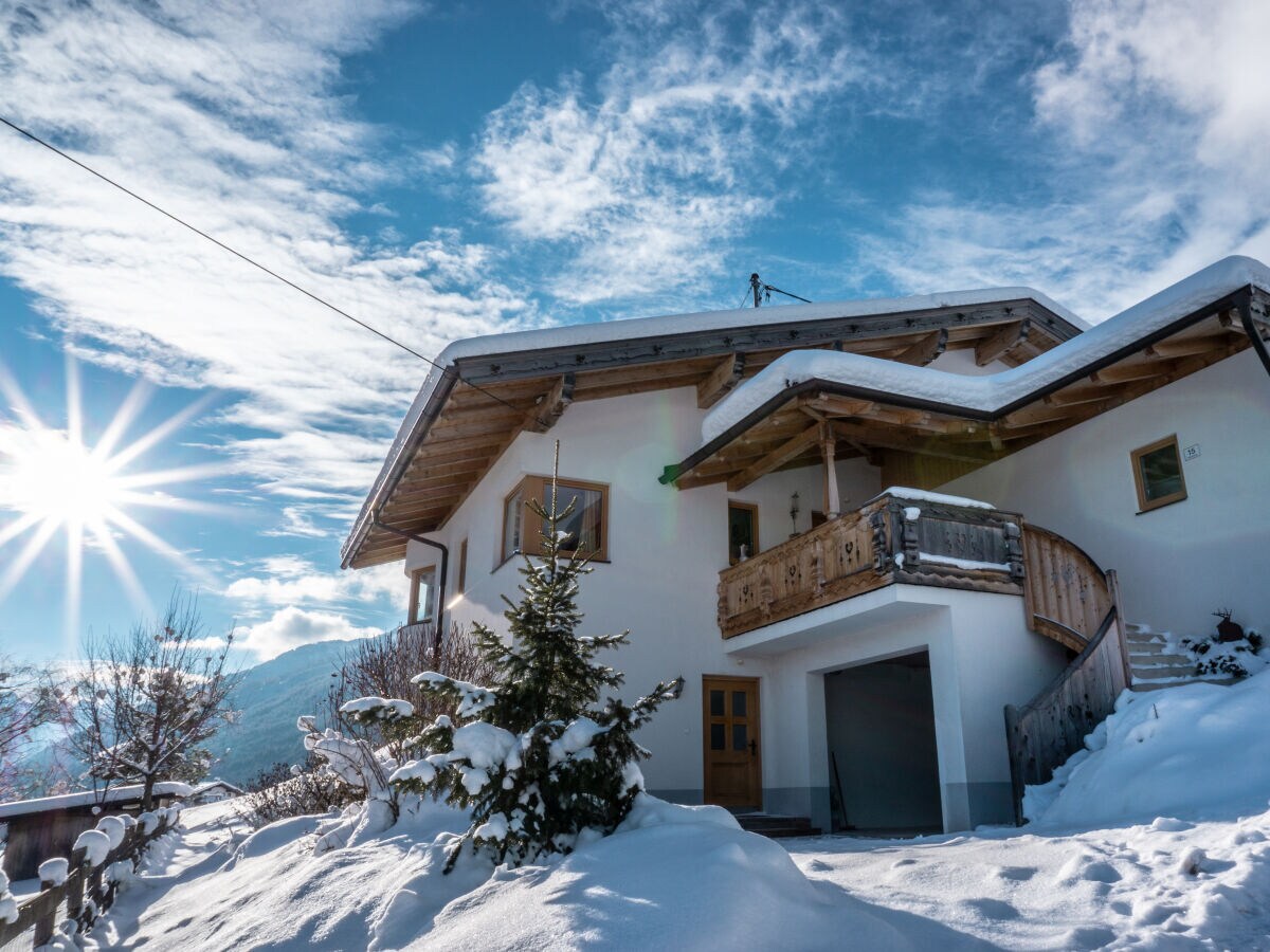 Holiday apartment Stubaier Farmers' Apartment - Outdoor photo 3