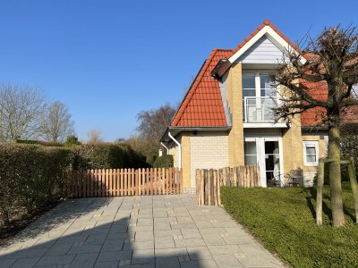 Holiday house Zeeduin in De Banjaard - Holiday house