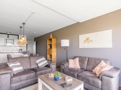 Apartment Princess Juliana 94 with sea view - Features photo 6