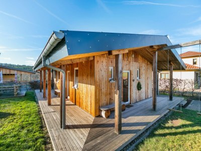 Chalet Chalet in Harreberg with Garden Views - Outdoor photo 5