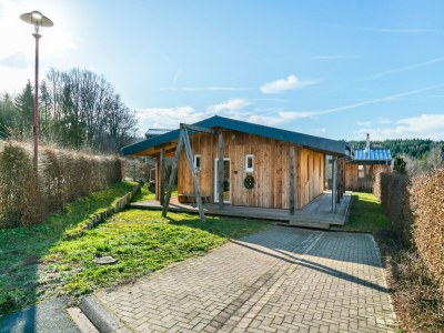 Chalet Chalet in Harreberg with Garden Views - Outdoor photo 6