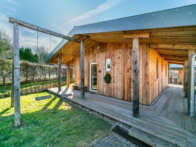 Chalet Chalet in Harreberg with Garden Views - Outdoor photo 8