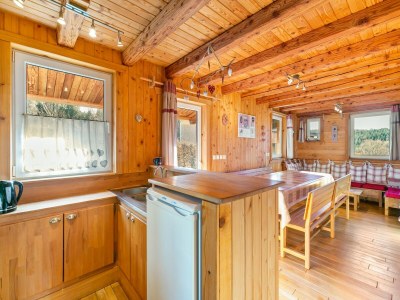 Chalet Chalet in Harreberg with Garden Views - Features photo 10