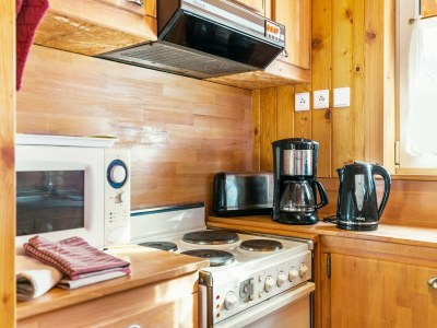 Chalet Chalet in Harreberg with Garden Views - Features photo 16