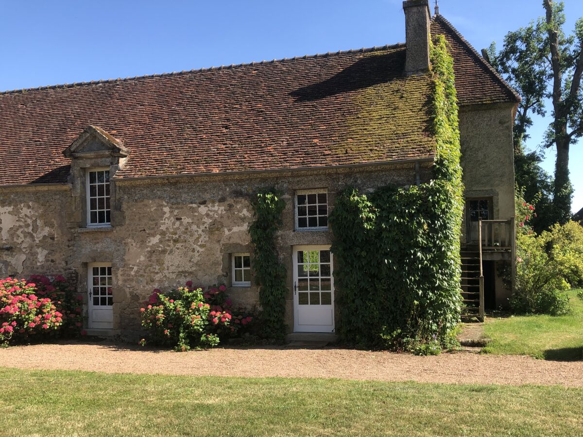 Holiday house Château de Promenois - Outdoor photo 4