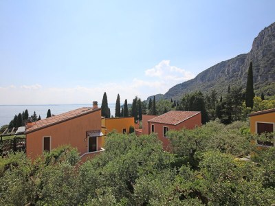Apartment Pratone Trilo Apartment with terrace in Garda - Apartment