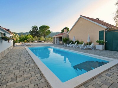 Villa Zara with heated hydro-massage pool - Outdoor photo 5