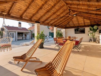 Villa Zara with heated hydro-massage pool - Outdoor photo 7