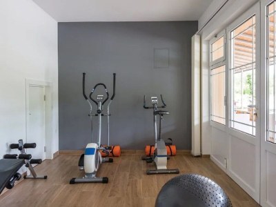 Villa Zara with heated hydro-massage pool - Features photo 33