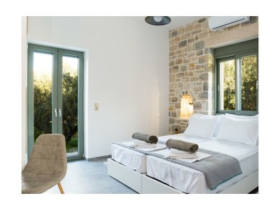 Villa in Kamilari - Features photo 20