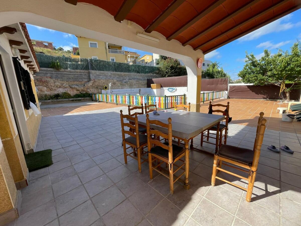 Holiday house Pet-Friendly Villa with Pool